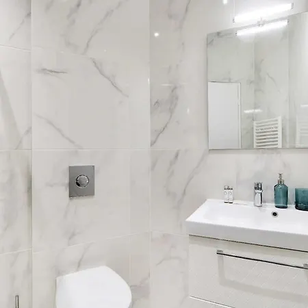 De Charme Lecourbe Apartment *