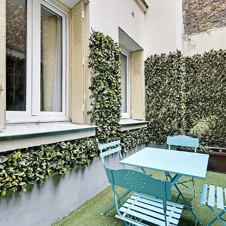 De Charme Lecourbe Apartment *